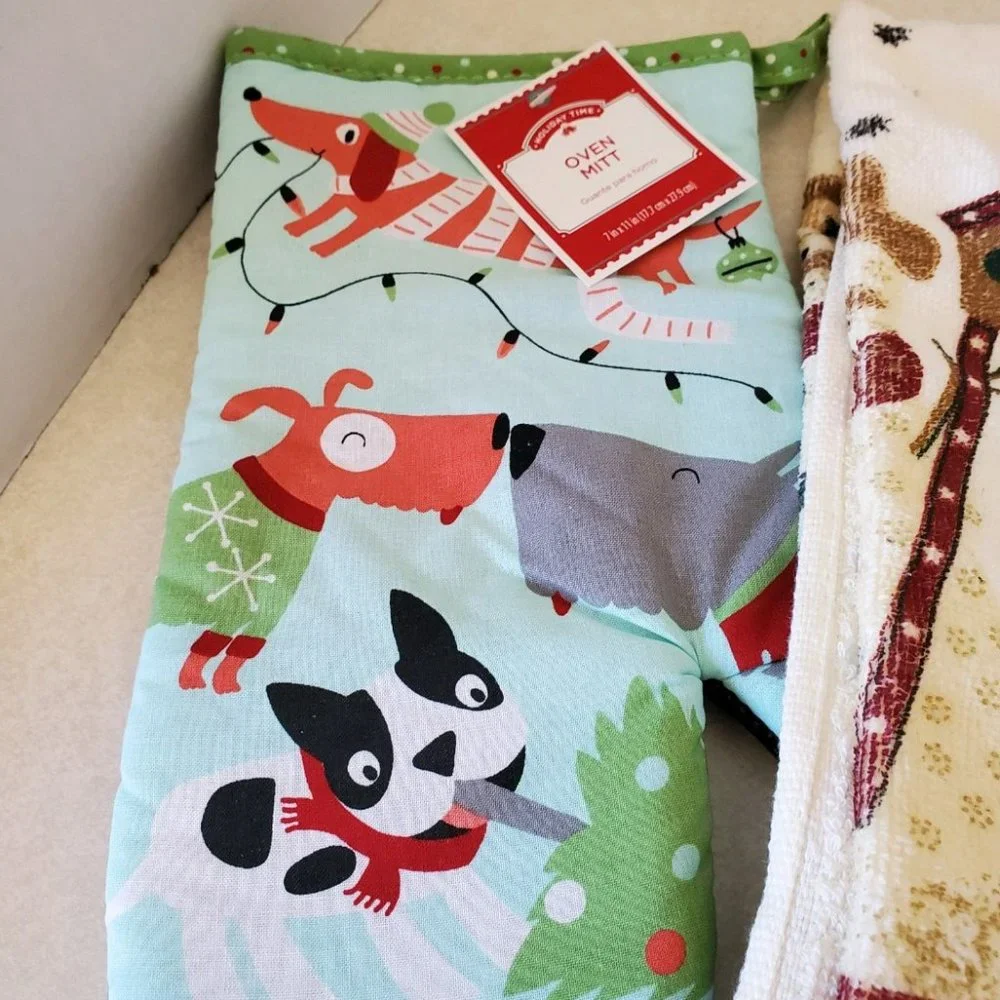 Kitchen Towel/Mitt Assortment - 1 Kitchen Mitt/3 Towels